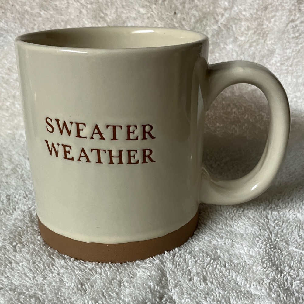 Sweater weather ceramic coffee mug by Capelli 4 1/4”